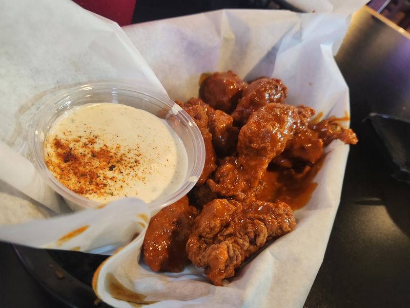 Wing Daddy's Sauce House