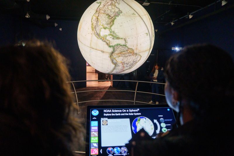 A Smart Indoor Stop at the MSU Museum