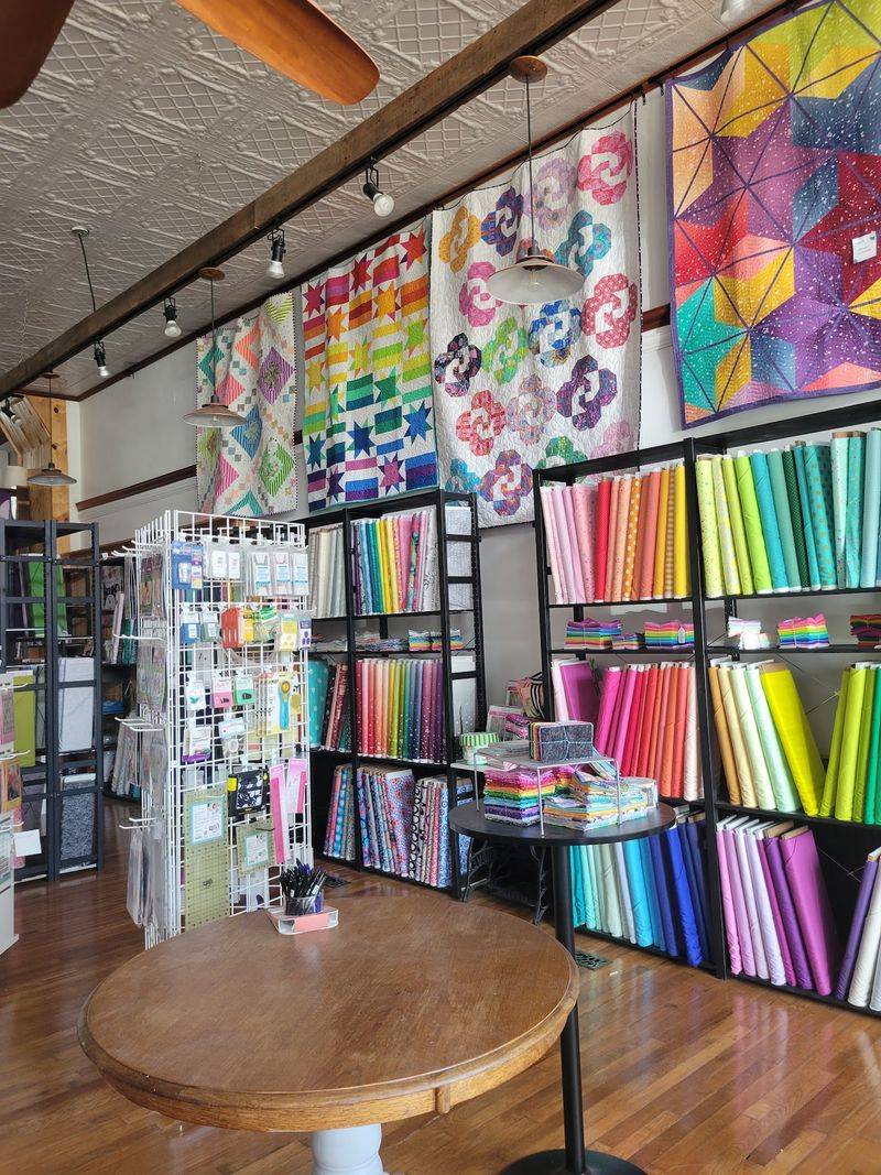 Mashe Modern - Dallas Center