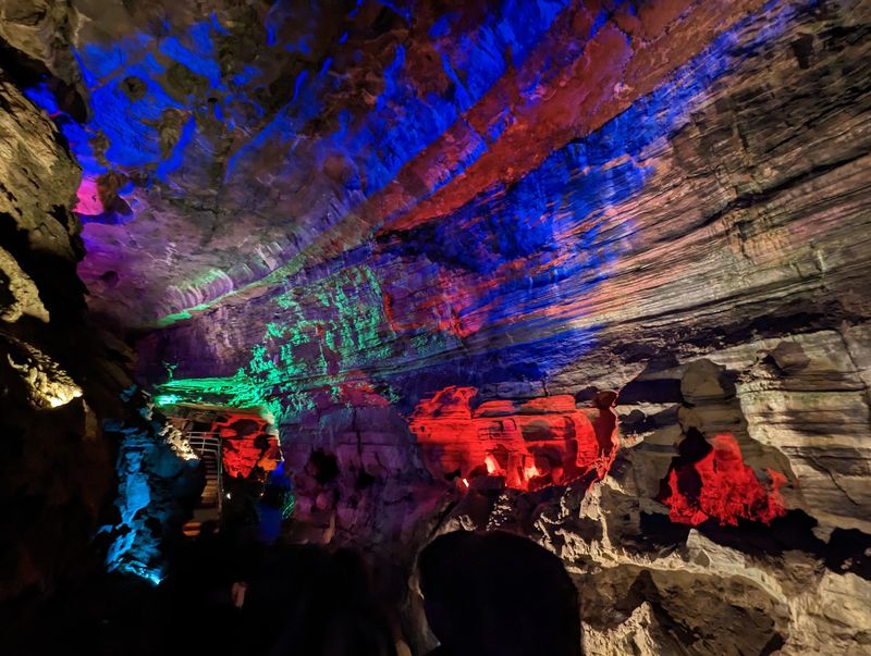 Howe Caverns - Howes Cave