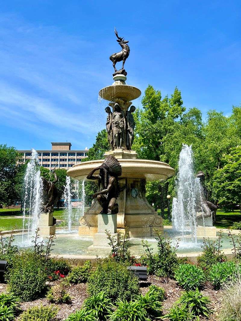 Bushnell Park - Hartford, Hartford County