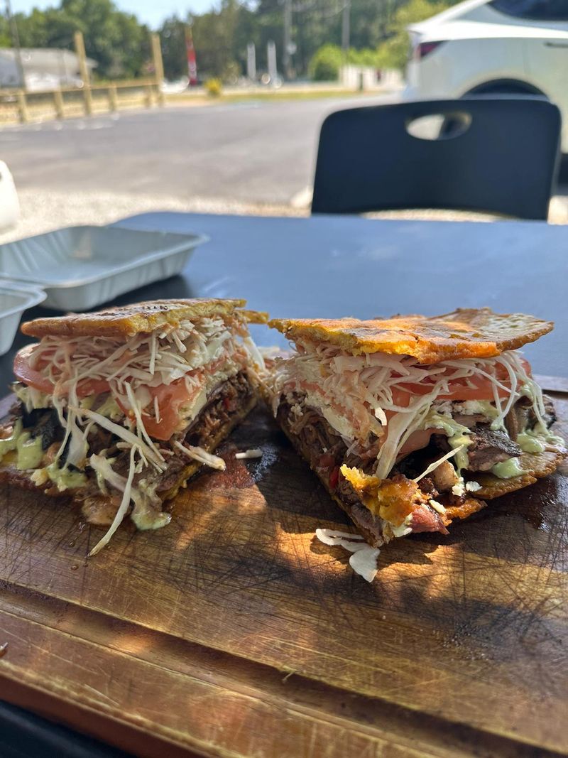 Con Salsa Venezuelan Cuisine - Glen Allen
