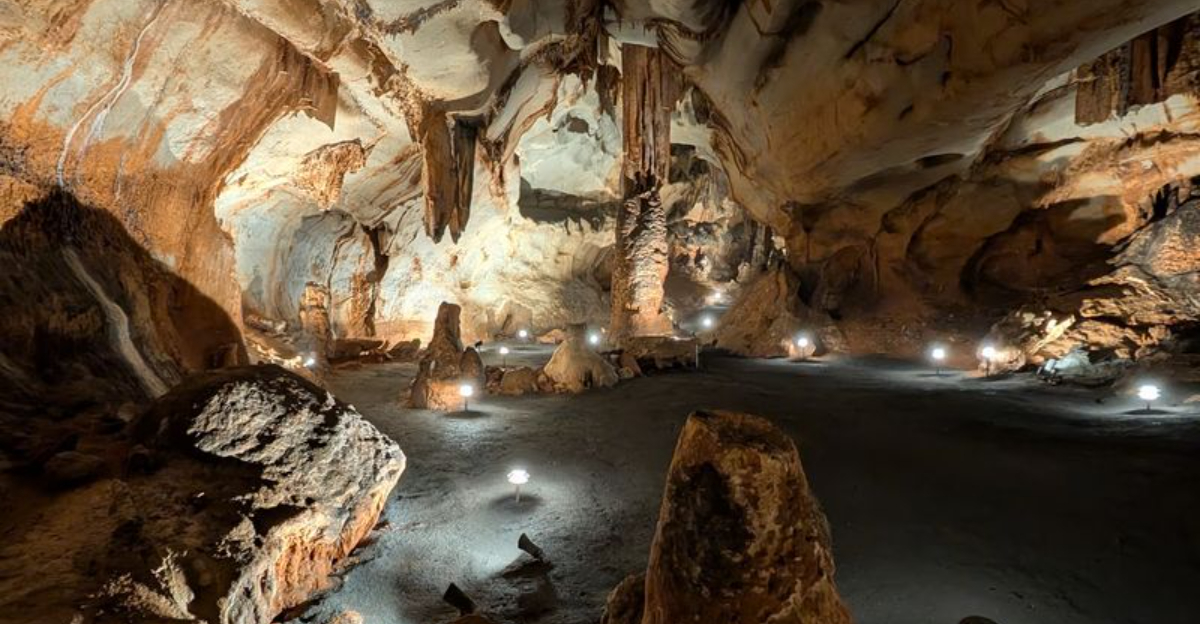 10 Beginner-Friendly Cave Tours In Virginia That Made My First Underground Adventure Unforgettable