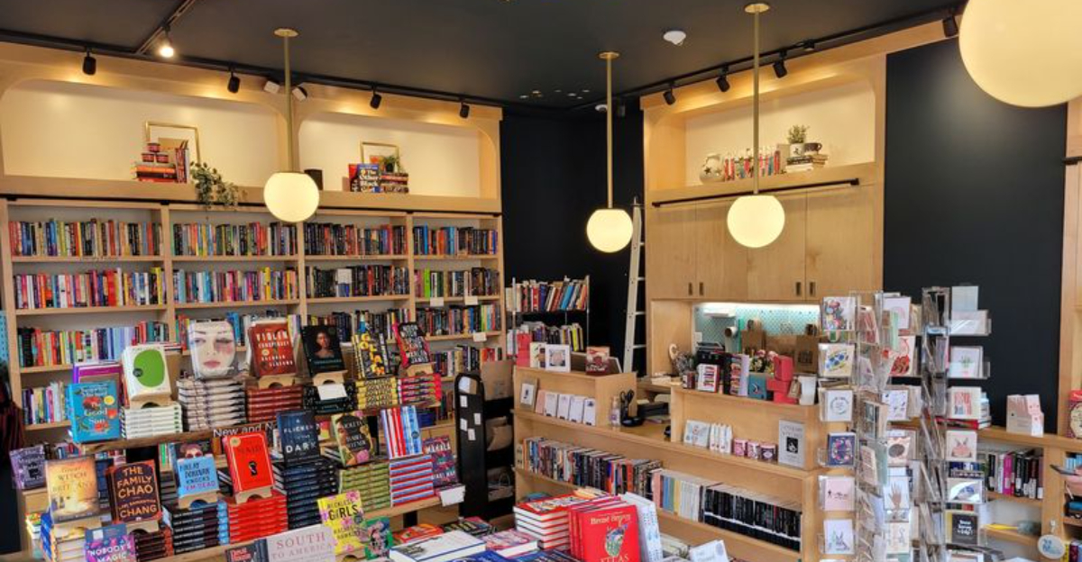 You Can Join A Book Club Or Meet A Visiting Author Any Week At This Virginia Bookstore