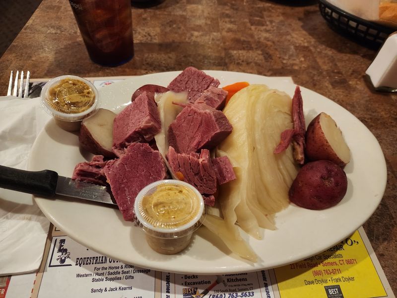 Hometown Kitchen - Somers