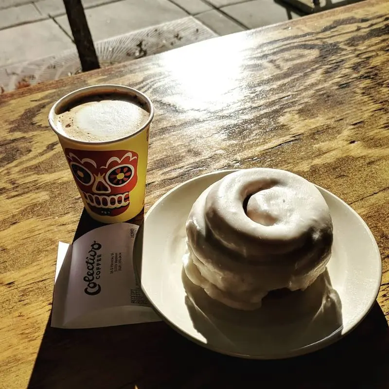 Pumpkin Spice Fluff Latte + Fall Pastry at Colectivo Coffee, Madison