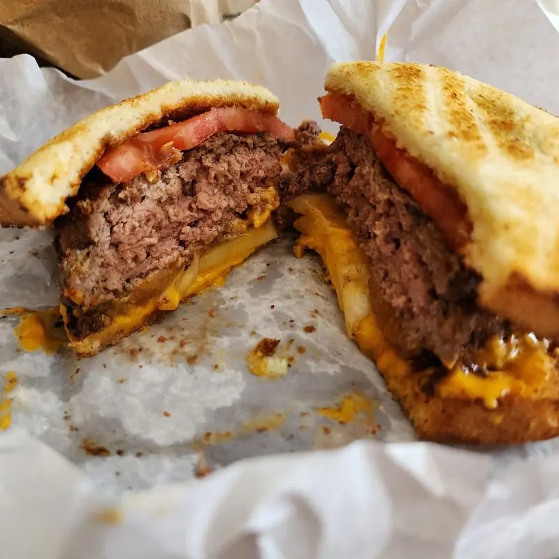 Louis' Lunch, New Haven, New Haven County