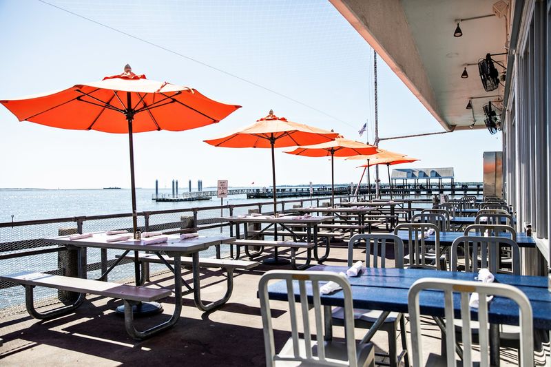 Fleet Landing Restaurant & Raw Bar - Charleston