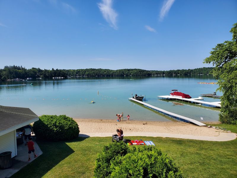 Elkhart Lake - Classic Resort Charm on Crystal-Clear Water