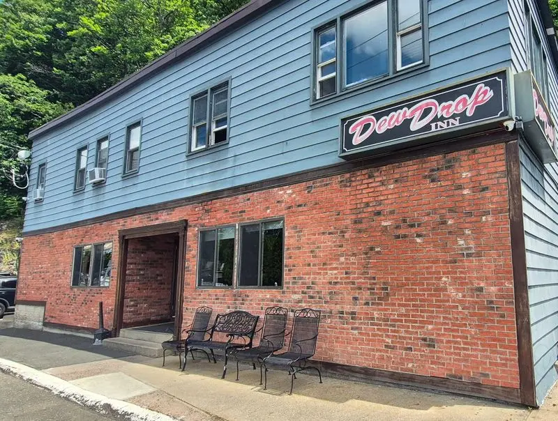 Dew Drop Inn - Derby