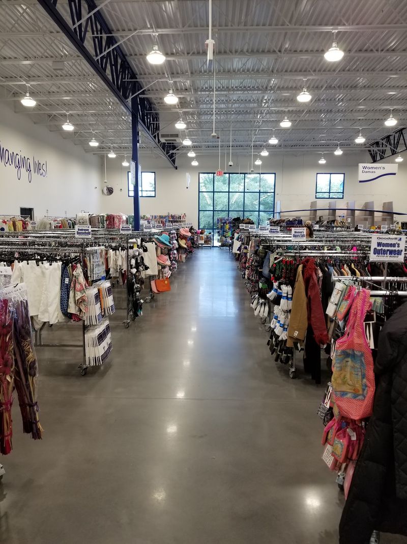 Goodwill 34th Street Superstore - St. Petersburg