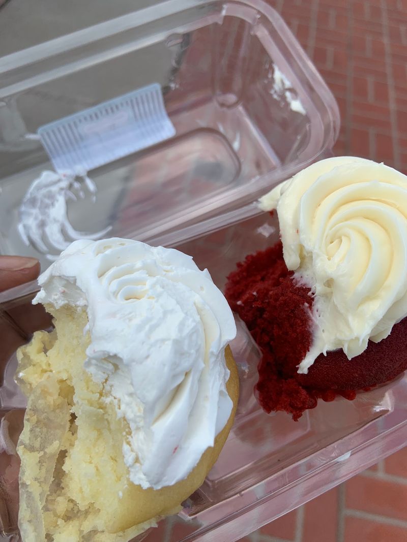 Red Velvet Keeps It Classic