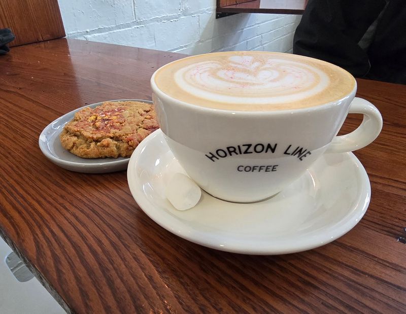 Clean Lines and Care at Horizon Line Coffee