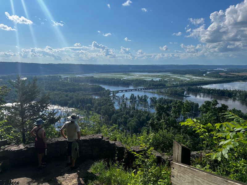 Two Rivers, Countless Stories