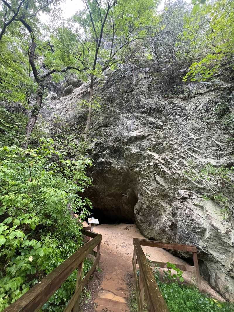 A Cool Stop at Saltpeter Cave