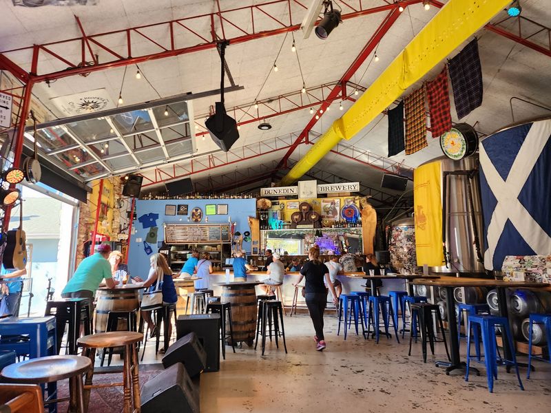 House Beers With Choices For Curious Sippers