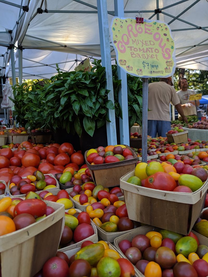 Fresh Produce That Feels Straight From The Farm