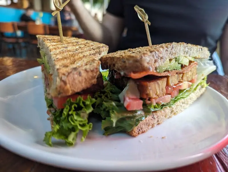 A Milwaukee Cafe With Bakery Case Charm - Beerline Cafe, Milwaukee, Milwaukee County