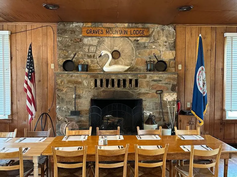 The Rustic Charm of Graves Mountain Farm & Lodges