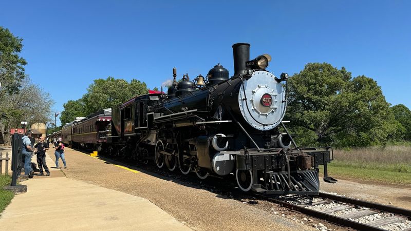 Choose Between Vintage Diesel and Steam Excursions