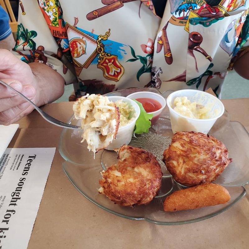 Crab Cakes With Almost No Filler