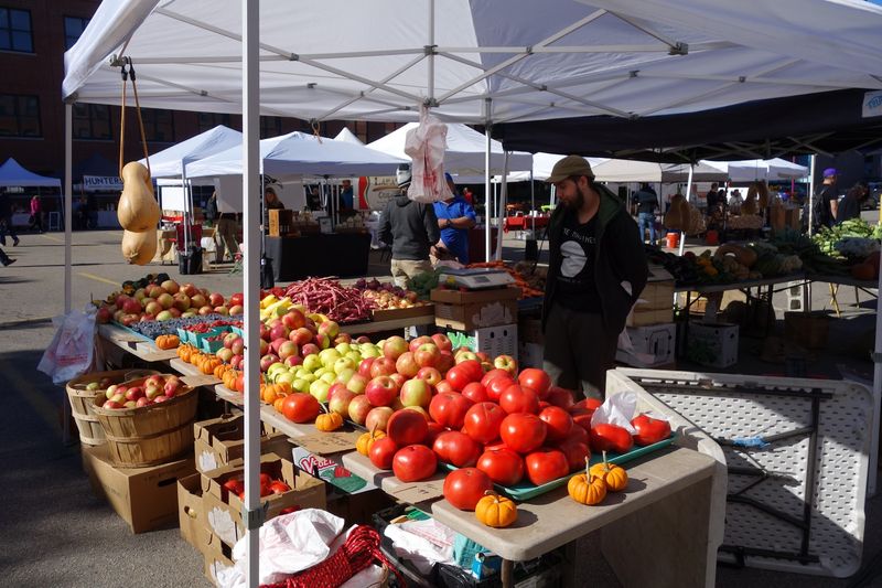 Browse Fresh Produce and Farm-Grown Goods