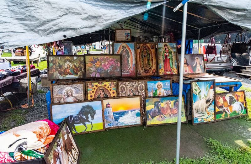 Weekend Energy In The Countryside - Shen-Valley Flea Market