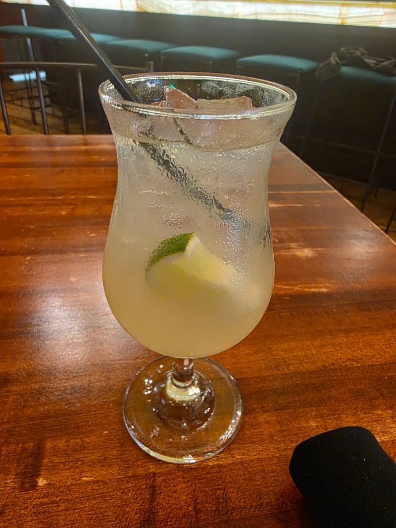 Mojitos offer a relaxed dinner option
