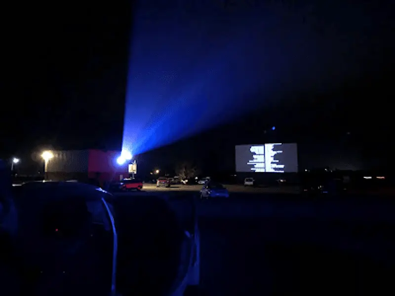 FM Radio Sound Brings the Movie Right Into Your Car