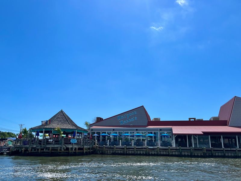 Harpoon Hanna&rsquo;s Tiki Bar - Fenwick Island