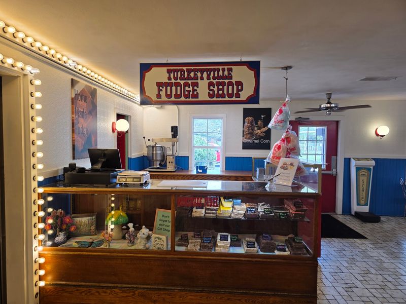 Pies and Fudge for the Sweet Tooth Crowd