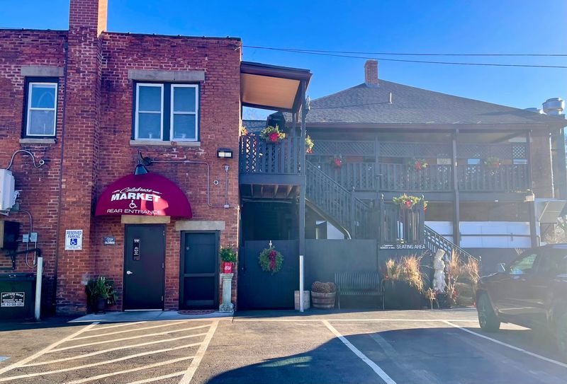 Calabrese Market & Deli - West Springfield