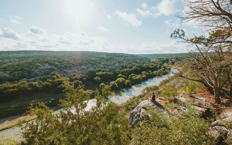 Spring Overlooks on Spicewood Canyon