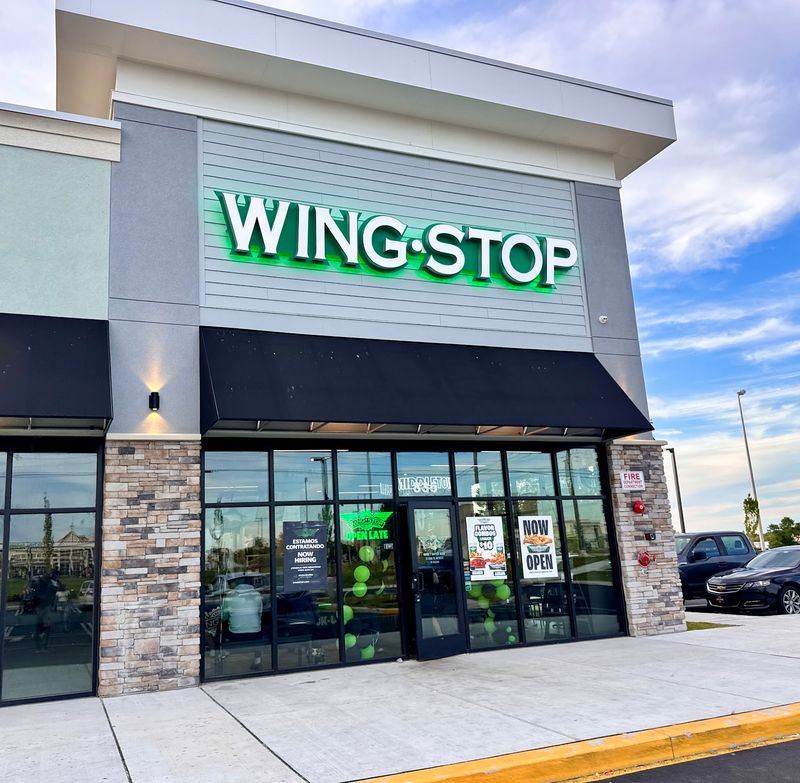 Fast, Familiar Heat at Wingstop Middletown
