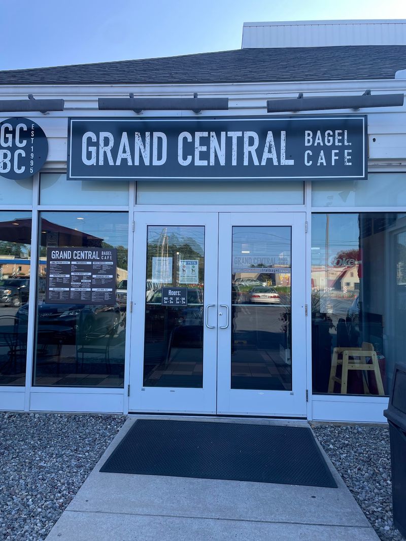 Grand Central Bagel Caf&eacute; - Lancaster