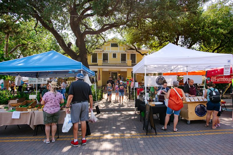 Useful Vendors Add More Than Groceries