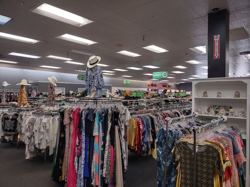 A Huge Selection of Pre-Loved Finds