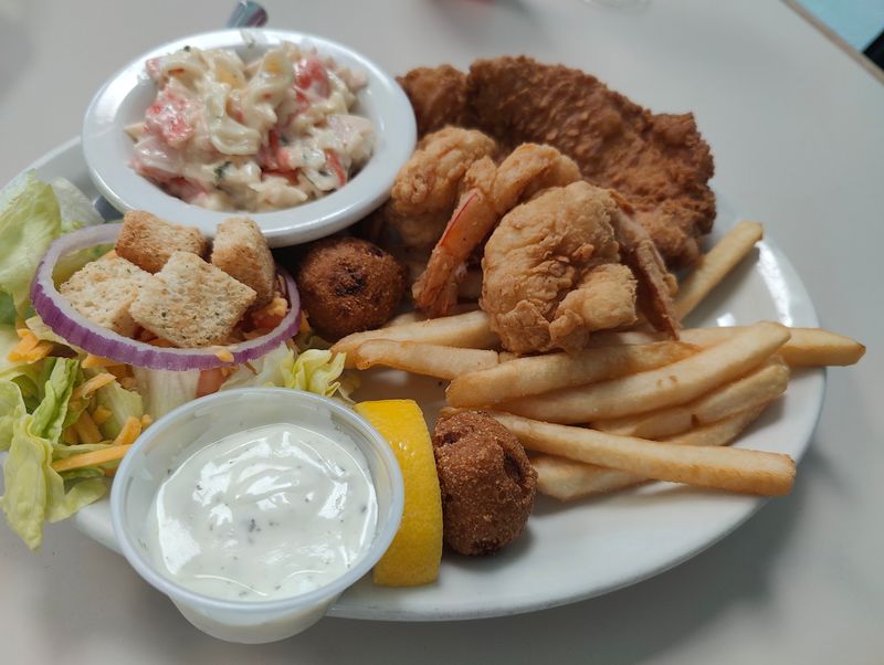 Rudy Roo's Seafood in Freeport, Brazoria County