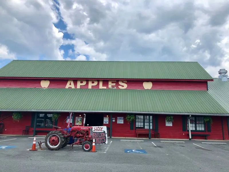 Penland's Apples - Ellijay