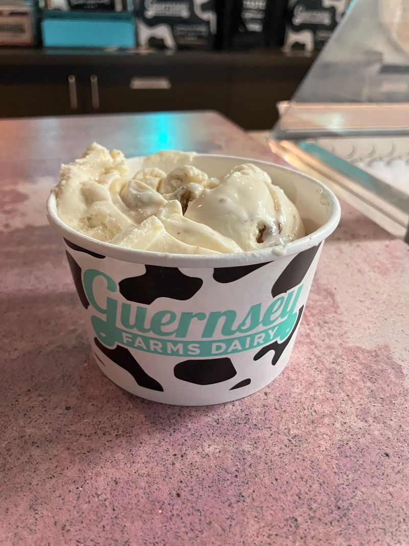 Guernsey Farms Dairy in Northville, Oakland County,