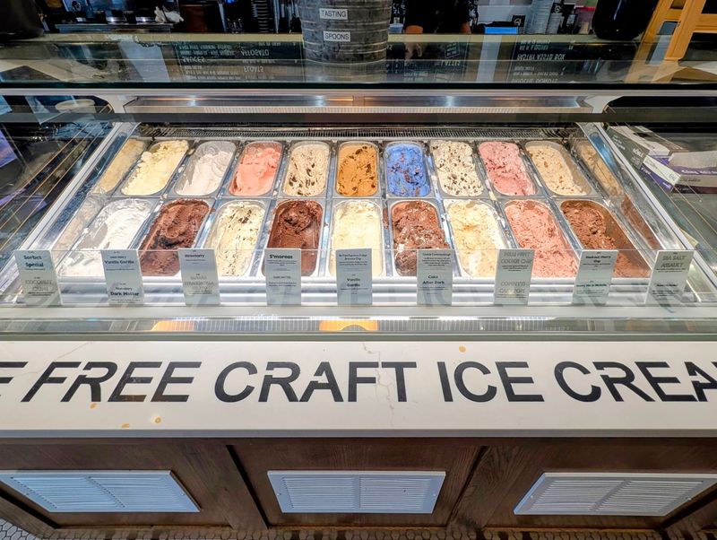 Be Free Craft Ice Cream Cafe - Virginia Beach