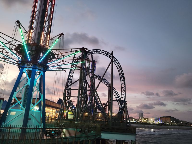 Sunset Gives the Pier a Second Act