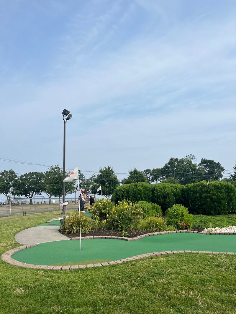Fun Zone Mini Golf, Norwalk, Fairfield County