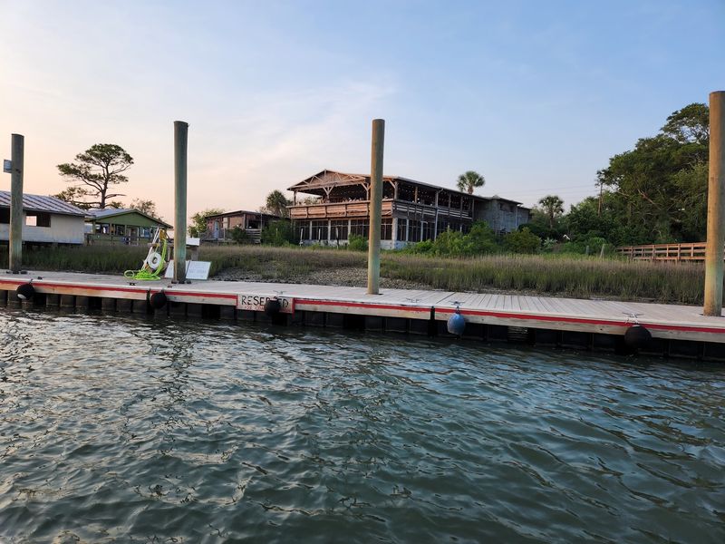 A Seafood Shack With Decades of Lowcountry History