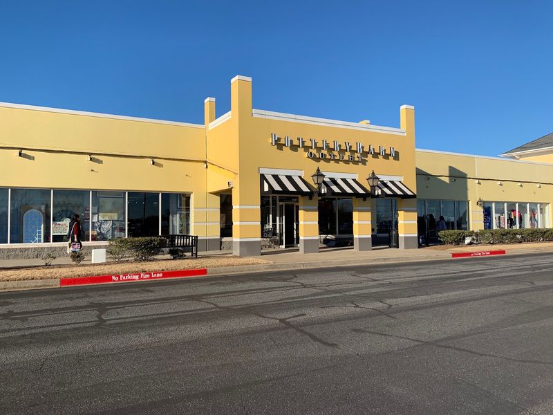 Take a Detour Into Pottery Barn Outlet