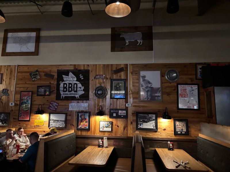 Midwood Smokehouse - Columbia