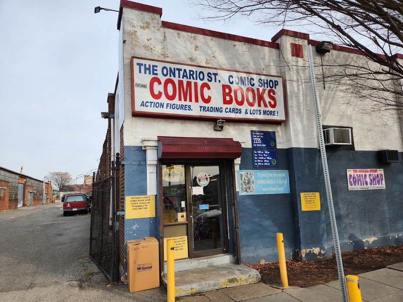 Ontario Street Comics, Philadelphia: Unbreakable and Glass