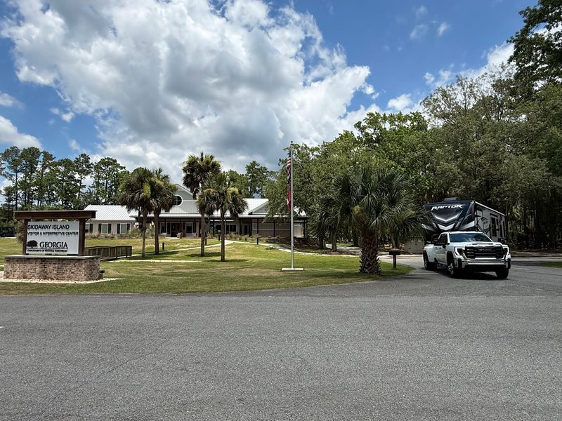 A Savannah Side Trip Without the Beach Traffic Stress