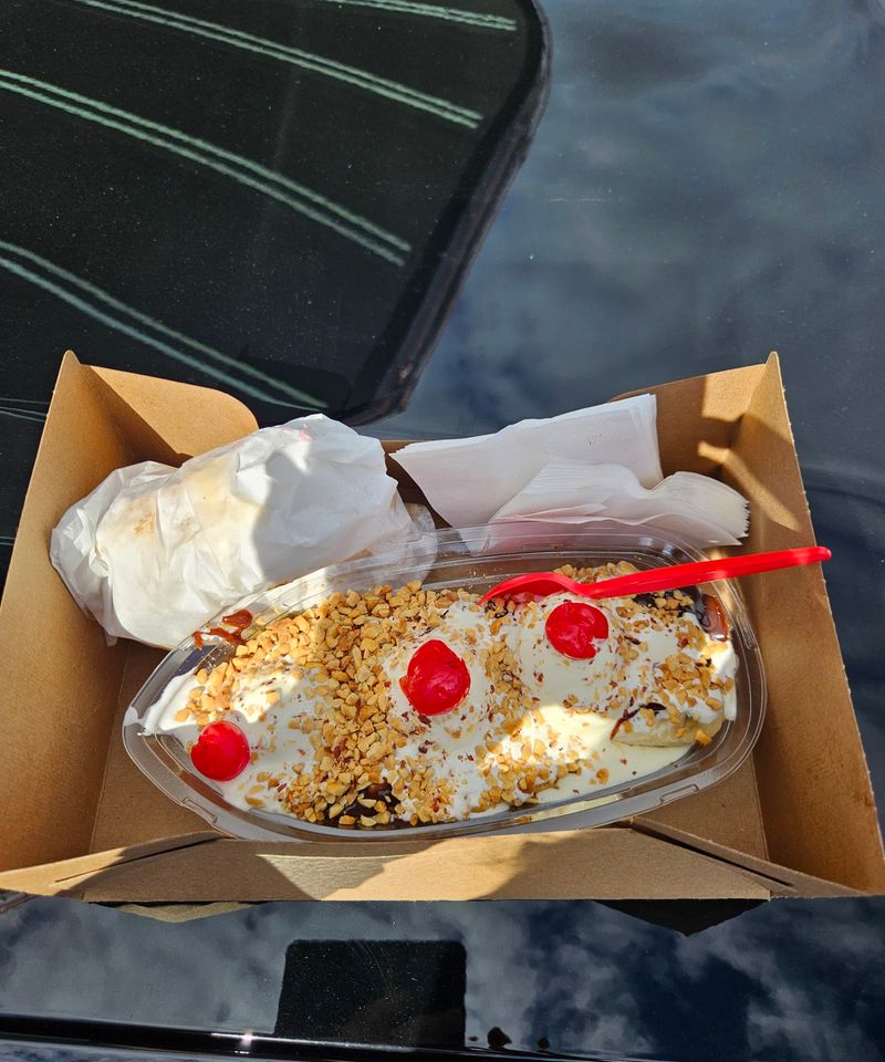 Sundaes With Room for Celebration