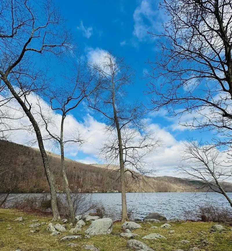Squantz Pond in New Fairfield, Fairfield County,